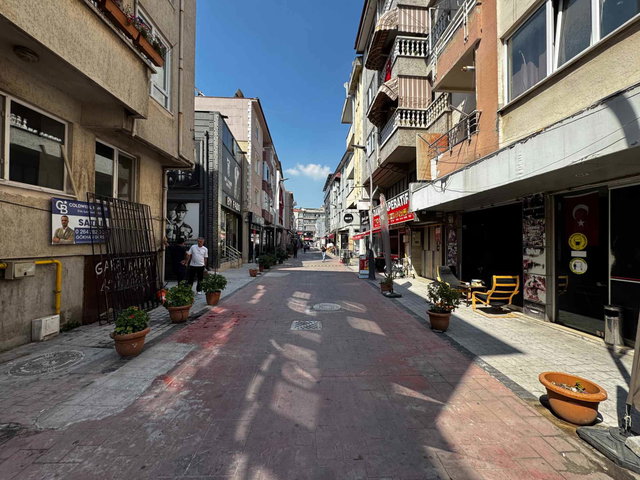 ÇARK CADDESİ ARKASINDA • MERKEZİ KONUMDA • SATILIK 3+1 DAİRE