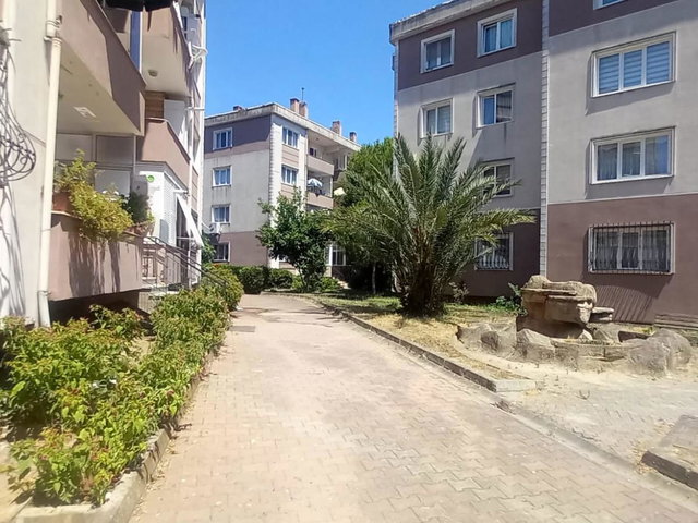 TUZLA  SAHIL AYAZMA SITESI SATILIK 3+1