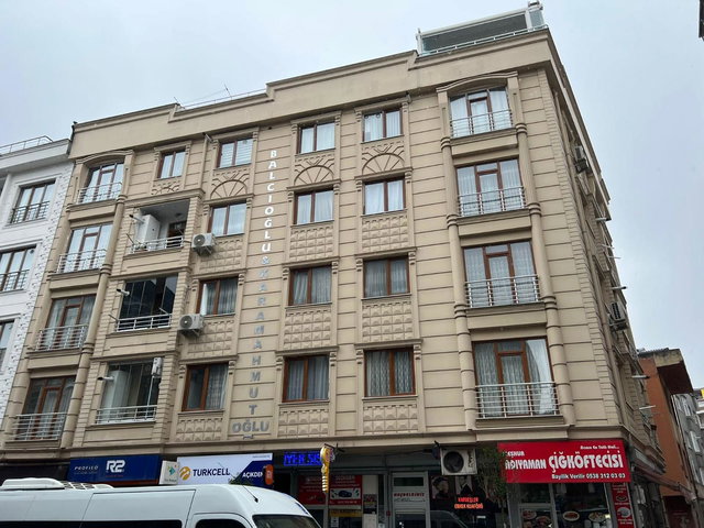 ZEYTİNBURNU VELİEFENDİ’DE SATILIK DUBLEKS DAİRE.