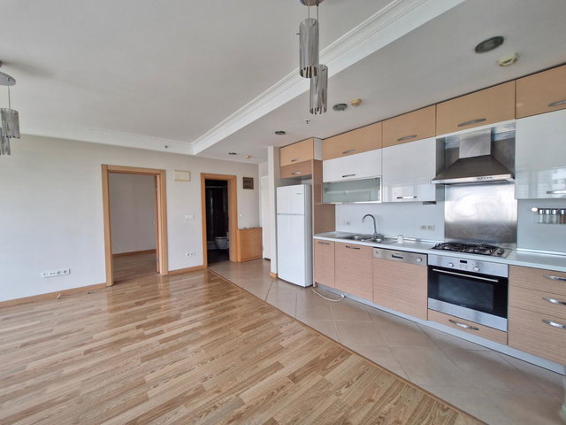 SPRADON QUARTZ SİTESİNDE BOYALI,BALKONU KAPALI 1+1 DAİRE