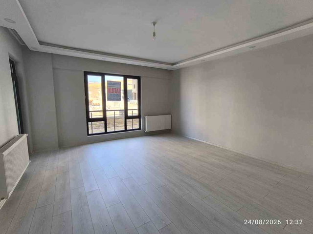 RE/MAX DOĞUDAN ŞAHINKAYA(ÇAYDAÇIRA)3+1 SIFIR DAİRE SATILIKTIR