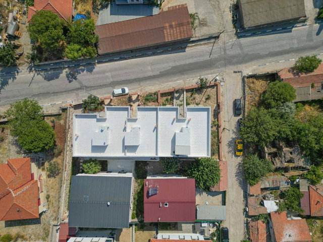 FOÇA YENIBAĞARASI MAHALLESINDE SATILIK 1+1 DAIRE!