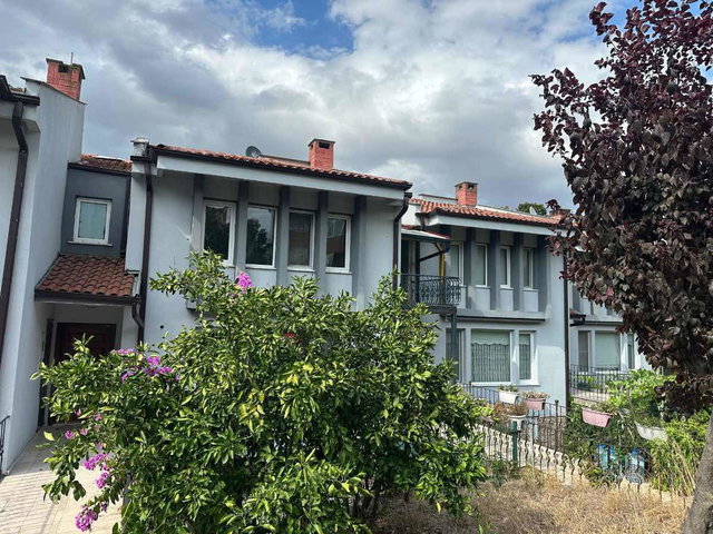 KİRALIK VİLLA REMAX MOTTO ÜMİT DOĞAN DAN