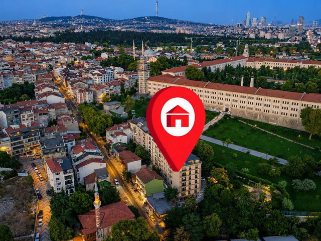 ÜSKÜDAR HAREM'DE BOĞAZ VE TARİHİ YARIMADA MANZARALI 2+1 SATILIK