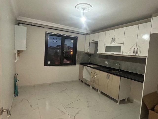 SULTANBEYLİ’DE SIFIR 3+1 | 2 BANYO | BALKONLU | DOĞALGAZ KOMBİLİ | BOŞ
