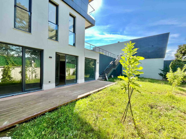 TUZLA TEPEÖREN' DE 7+2 TRIPLEKS OPTIMUM GREEN SATILIK VILLA