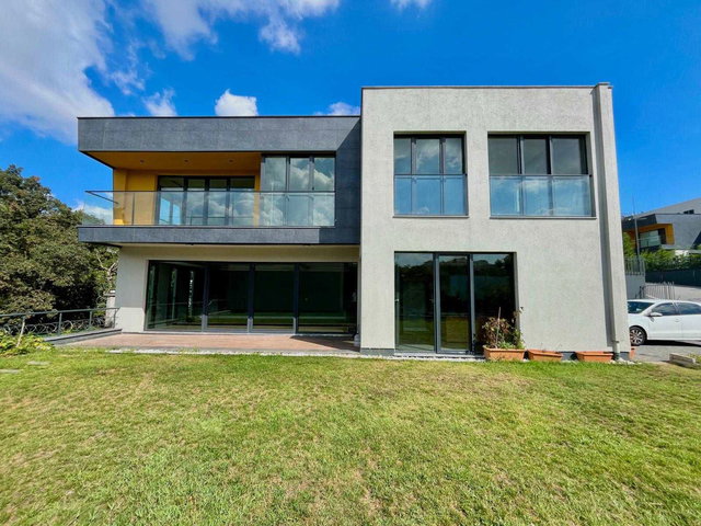 TUZLA TEPEÖREN' DE 7+2 TRIPLEKS OPTIMUM GREEN SATILIK VILLA