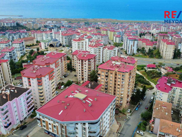SOĞUKSU KORU SİTESİN DE DENİZ MANZARALI DAİRE (SATILIK)