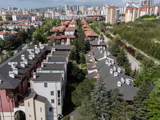 ERYAMAN ALARKO BLOKLARINDA SATILIK BAHÇELİ MÜSTAKİL GİRİŞLİ 3+1 YAPILI DUBLEKS DAİRE