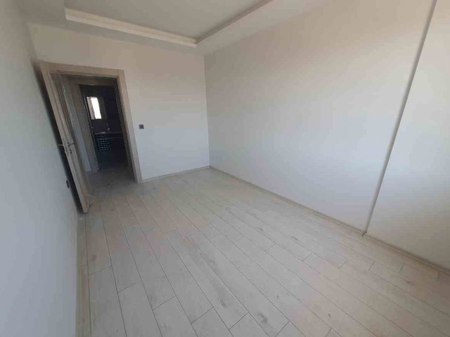 REMAX DOĞU'DAN ATAŞEHR MERKEZİ KONUM NET 65 M² SATILIK 2+0 DAİRE