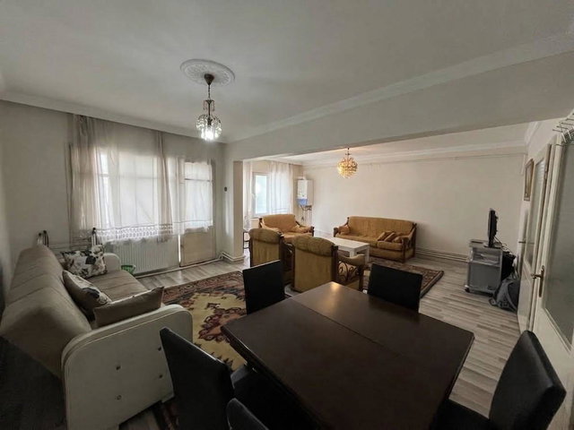 REMAX ARTIS'DEN ŞELALE EVLER'DE KIRALIK 3+1 DAIRE