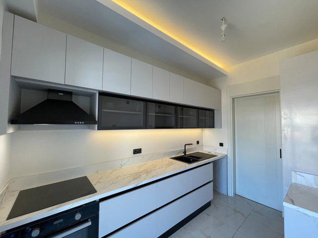 SEA GARDEN'DA PENDİK MİLLET BAHÇESİNE KOMŞU  SATILIK LÜKS 2+1 DAİRE