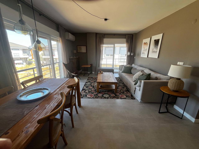 AYVALIK SAHILKENTTE ŞIRINKENTE KOMŞU SITE IÇERISINDE EŞYALI 3+1 KİRALIK DAİRE