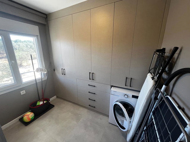 AYVALIK SAHILKENTTE ŞIRINKENTE KOMŞU SITE IÇERISINDE EŞYALI 3+1 KİRALIK DAİRE
