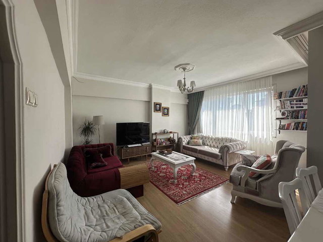 6. GAZETECİLER SİTESİ’NDE FERAH 3+1 2 BALKONLU ŞEHİR MANZARALI DAİRE