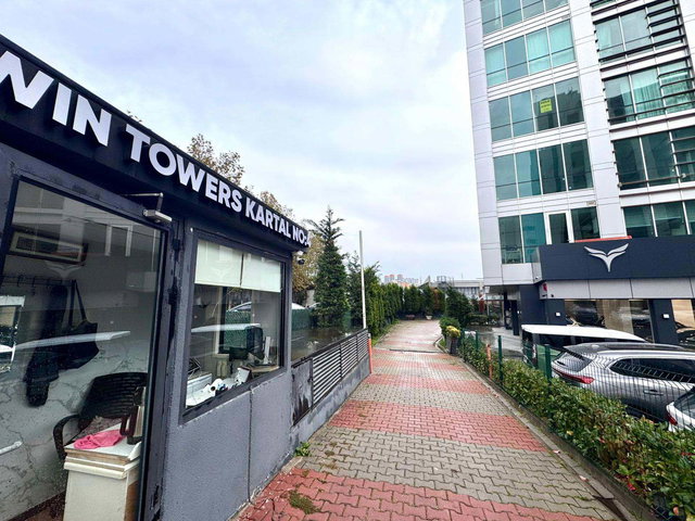 KARTAL TWIN TOWERS METROYA YÜRÜME 5 DK 3+1 BAKIMLI KİRALIK DAİRE