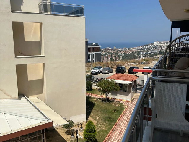 KUŞADASI DEĞİRMENDERE’DE EŞYALI,  1+1 SATILIK  | KREDİYE UYGUN DAIRE