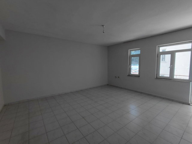 ANTALYA AKSU ÇALKAYA'DA GENIŞ 2+1 AYRI MUTFAK KİRALIK DAİRE