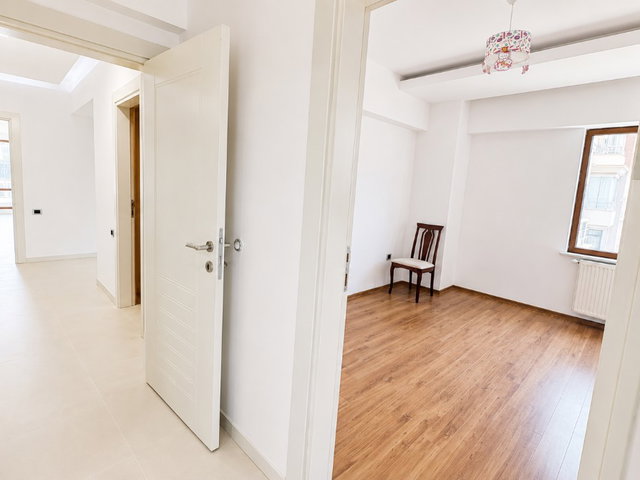 MEHMETBUYRUK CADDESİNDE SATILIK ULTRA LÜKS 4+1 DAİRE