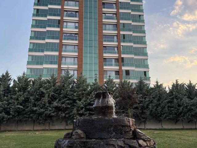 YAŞAMKENT PERLA PARKTA SATILIK 4+1 LÜKS DAİRE