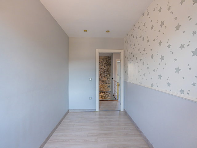 BÜYÜKÇEKMECE’DE 800 M² BRÜT, 8+2, 3 KATLI GENİŞ VİLLA | KREDİYE UYGUN