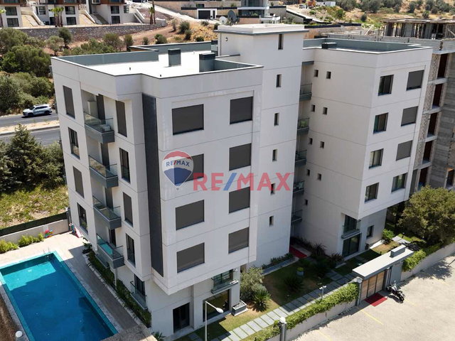 PRESTIJLI SITE İÇERISINDE EŞYALI KIRALIK 2+1 DAIRE