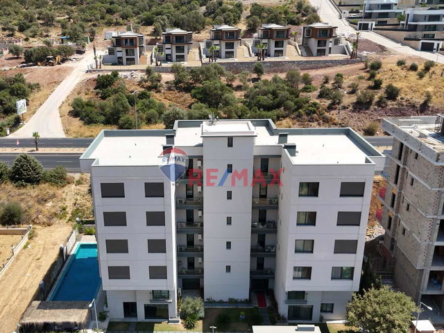 PRESTIJLI SITE İÇERISINDE EŞYALI KIRALIK 2+1 DAIRE