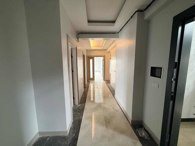 SERDİVAN KEMALPAŞA’DA SIFIR 4+1 | EN ÜST KAT | 4 CEPHE | 185 M² NET