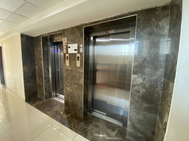 REMAX POINT'TEN LOFT CAMPUS SİTESİ'NDE SATILIK ARAKAT EŞYASIZ 1+1