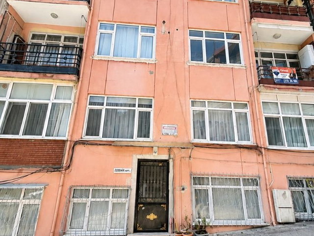 İZMİT ŞEHİR MERKEZİ HACIHIZIR' DA 2+1 ARAKAT KİRALIK DAİRE