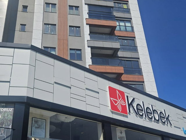 KARTAL YAKACIK SEÇKİN BİNA TERASLI DENİZ MANZARALI 4+1