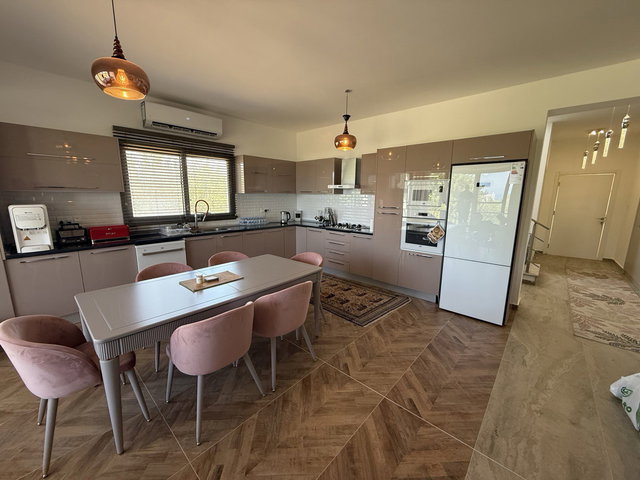 SATILIK 4+1 MANZARALI İKİZ VİLLA | BELLAPAIS, GİRNE