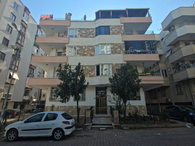 REMAX RİNA'DAN BARBAROS MAH.DE DENİZE YÜRÜME MESAFESİNDE 4+1
