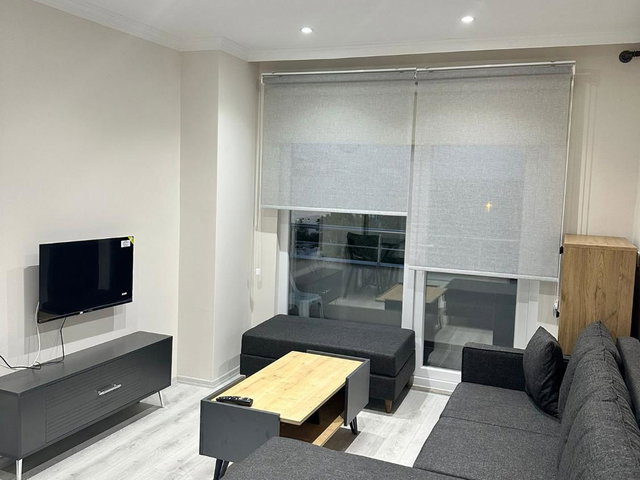 RE/MAX İNCİ'DEN ÖĞRETMENEVİ YAKINI 1+1 EŞYALI KİRALIK DAİRE