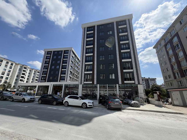 BEYLIKDÜZÜ ADNAN KAHVECI IKI BLOKLU SITE IÇERISINDE 3 + 1 SATILIK