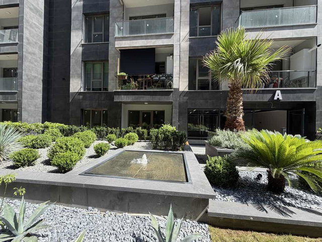 EMPİRE BEYLİKDÜZÜ 1+1 BALKONLU SATILIK