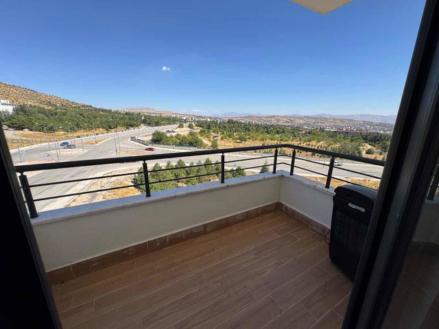 RE/MAX DEĞİŞİMDEN YILDIZBAĞLARINDA SÜPER KONUMDA 2+1 LÜX KİRALIK DAİRE