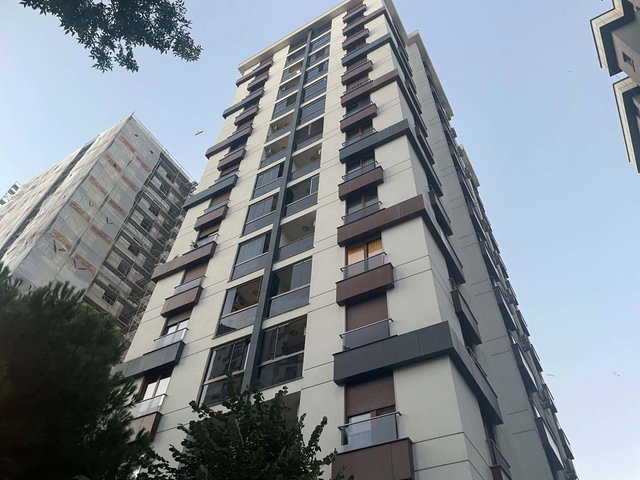 BERK YILDIRIM'DAN BOSTANCI HARIKA KONUM PRESTIJLI BINADA 3+1 ARAKAT DAIRE
