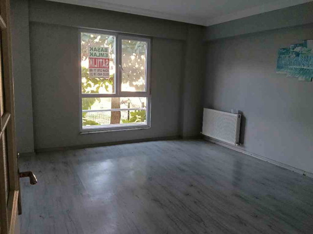 REMAX VİRA'DAN BEŞKÖPRÜ'DE SATILIK DAİRE 2+1 80M2 1.KAT