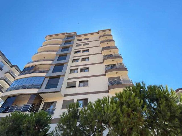 BAYRAKLI SEYIRTEPE'DE 3 + 1 SATILIK LÜKS DAIRE
