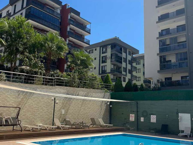 BAYRAKLI SEYIRTEPE'DE 3 + 1 SATILIK LÜKS DAIRE