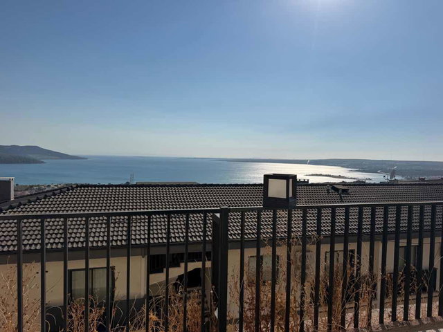 DIDIM AKBÜKTE GÜVENLIKLI HAVUZLU SITEDE FULL DENIZ MANZARALI L BALKONLU FULL EŞYALI DAIRE