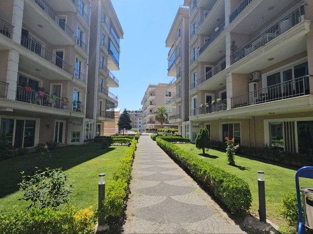 BEYLİKDÜZÜ YAKUPLU PERŞEMBE PAZARI 6+2 SATILIK DUBLEKS DAİRE