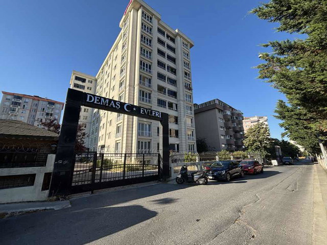 MARMARA MAHALLESİ ÖNÜ AÇIK DENİZ MANZARALI 3+1 DAİRE