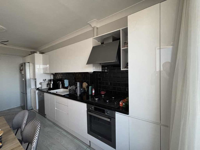 MARMARA MAHALLESİ ÖNÜ AÇIK DENİZ MANZARALI 3+1 DAİRE