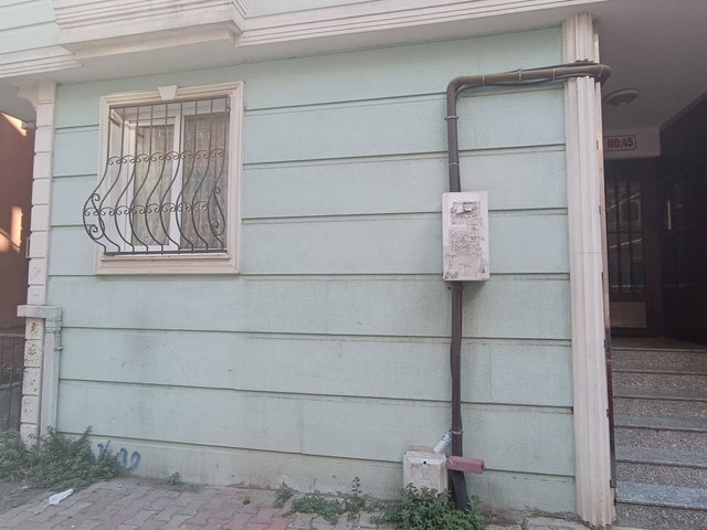 REMAX ASHILL ÜMRANIYE ARMAĞANEVLER MAHALLESI 2+1 SATILIK DAIRE