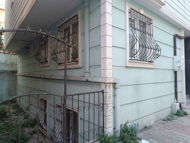 REMAX ASHILL ÜMRANIYE ARMAĞANEVLER MAHALLESI 2+1 SATILIK DAIRE