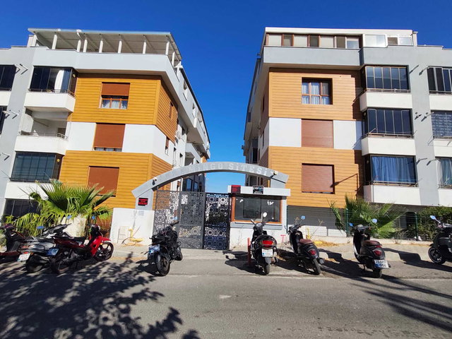 ALİAĞA ÖRNEKKENT’TE HAVUZLU SITEDE |  BELEDIYE SPOR KOMPLEKSI YANI KIRALIK 3+1 DAİRE