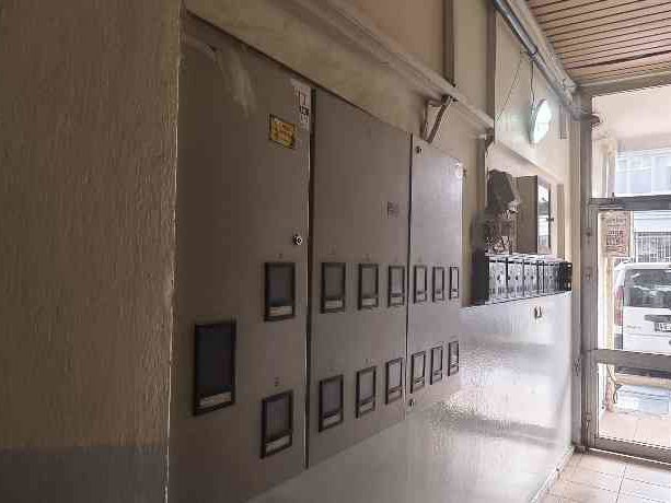 KARABAĞLAR BOZYAKA MAHALLESİ’NDE 25.000 TL. KİRA GETİRİSİ BULUNAN 3+1 SATILIK DAİRE