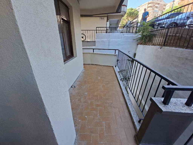 ÇANAKKALE CEVATPAŞA MAH ESKİ VALİ KONAGİ YAKINI KİRALIK 3+1 DAİRE